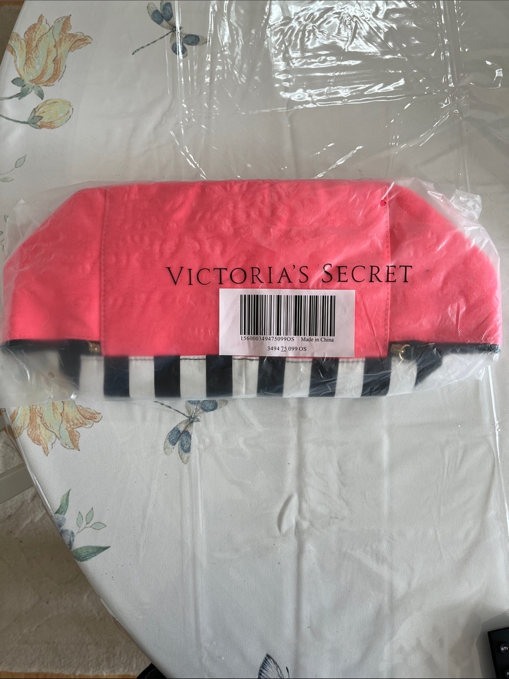 Victoria's Secret Lingerie Bag - Picture 11 of 11